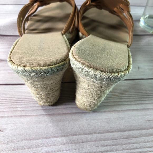 Nine West Wedge Sandals Tan Size 8.5 - Picture 5 of 8